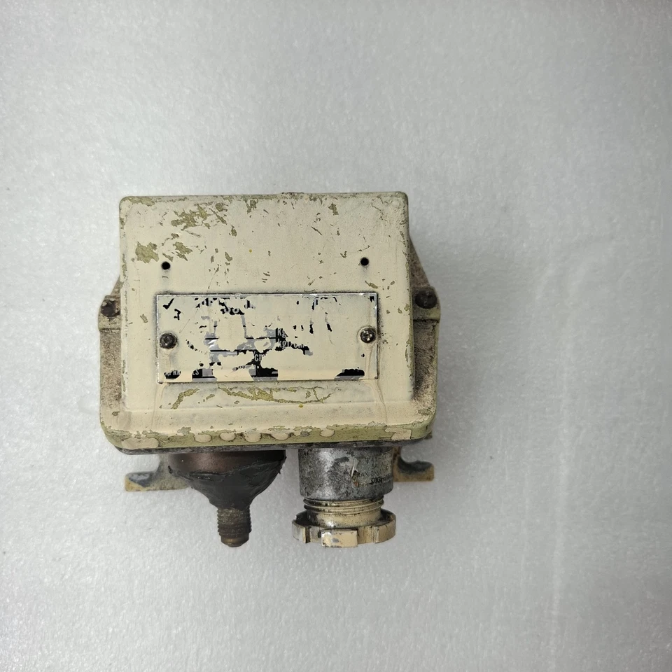 SAGINOMIYA PRESSURE CONTROLS (UNTESTED)
